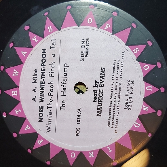 Vintage More Winnie-the-Pooh Read by Maurice Eveans Vinyl - Picture 6 of 6